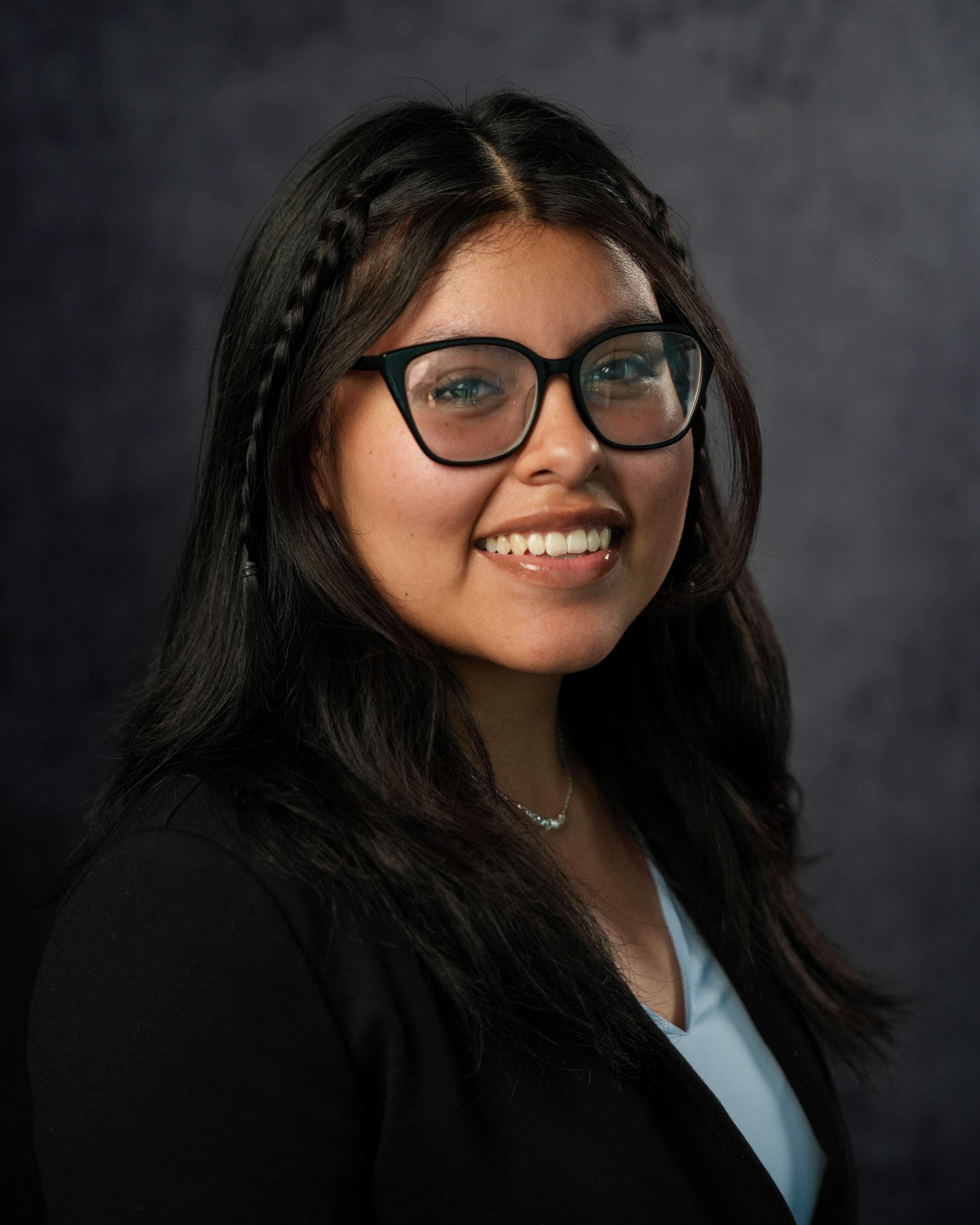 cindy headshot photo